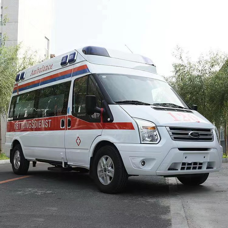 象州行动不便者长途救护车租赁:安全转运的核心注意事项